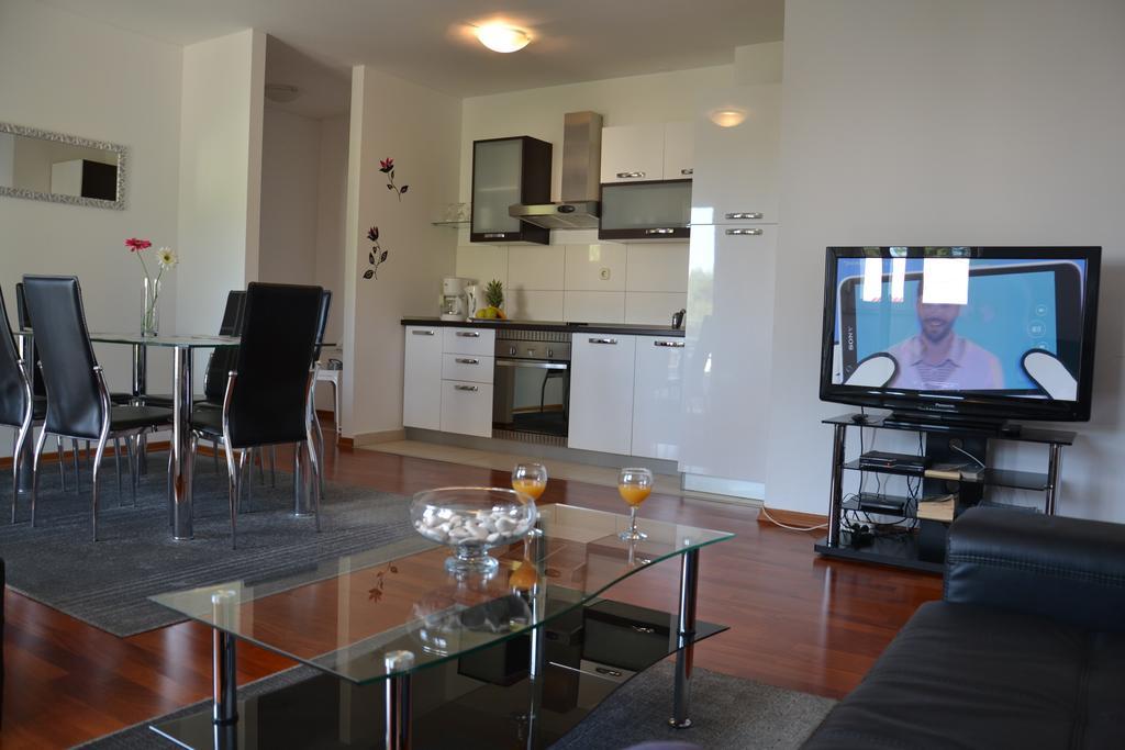 Apartment Gabi トロギール 部屋 写真